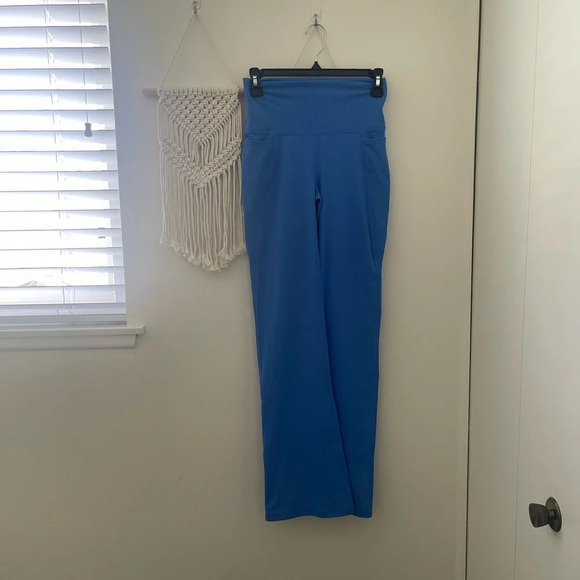 Lilly Pulitzer Luxletic High Rise Flare Leggings - Picture 2 of 10